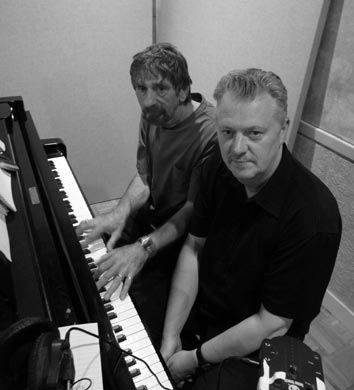 JD Fox & Spooner Oldham